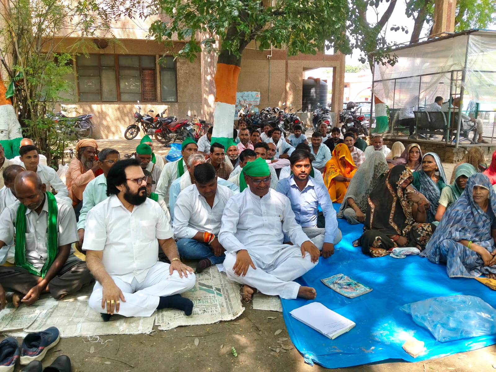 नौ किसानों की जमीन से हटाया कब्जा, किसान यूनियन ने जताया प्रशासन का आभार