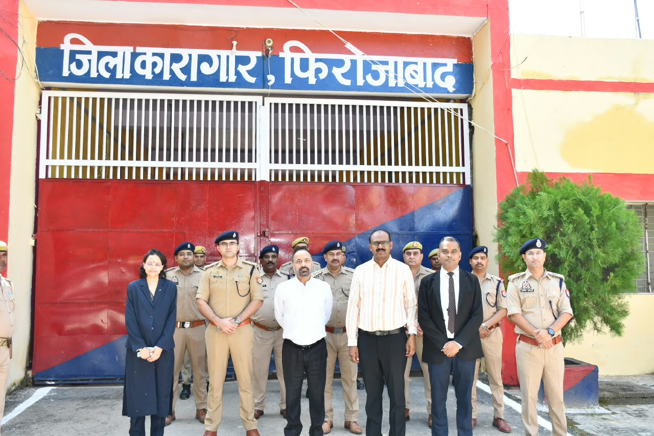 डीएम, जनपद न्यायाधीश और एसएसपी ने जिला कारागार का किया औचक निरीक्षण
