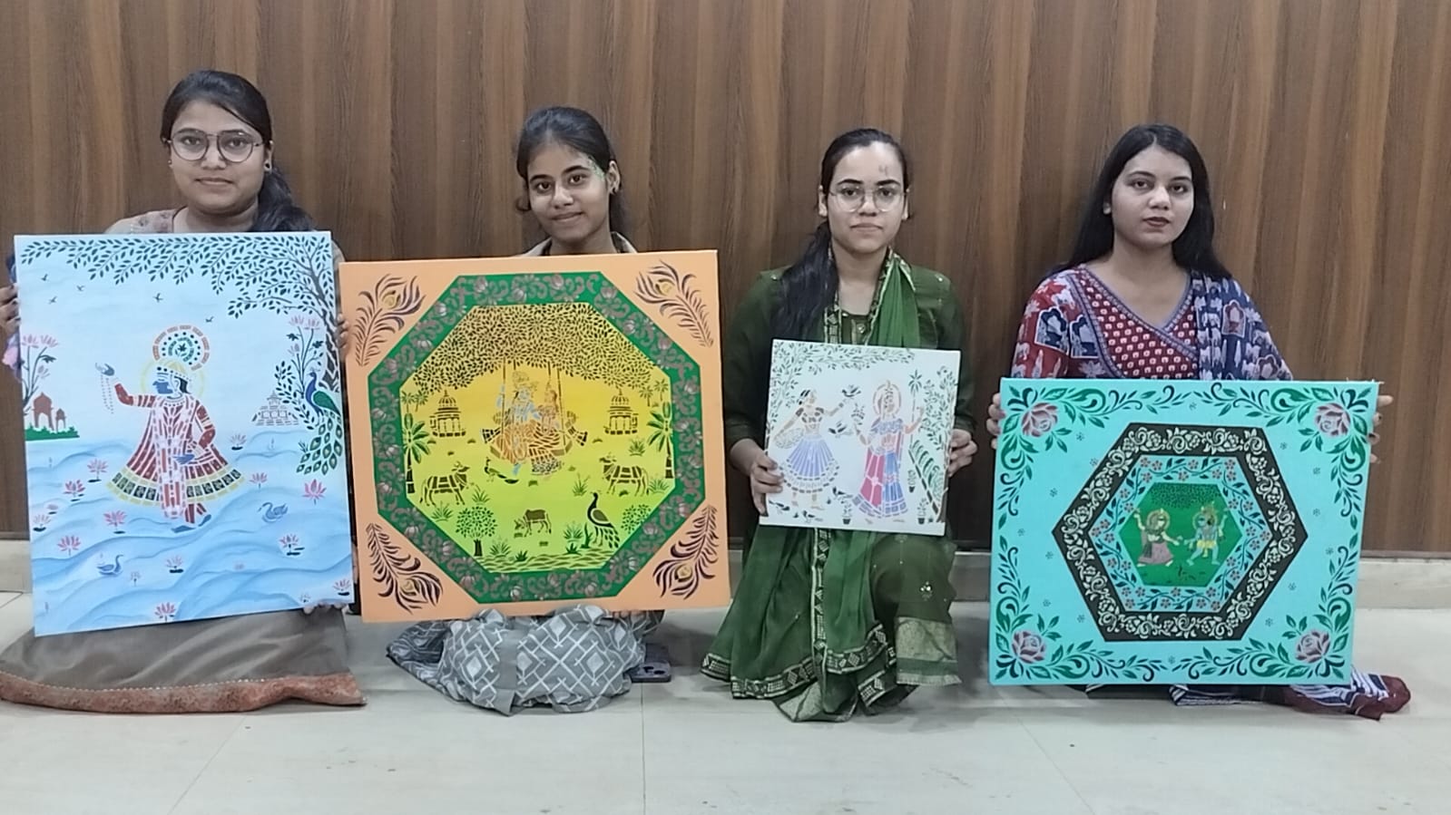 सांझी महोत्सव में तीसरे दिन भी कलाकारों ने दिखाई अपनी कला