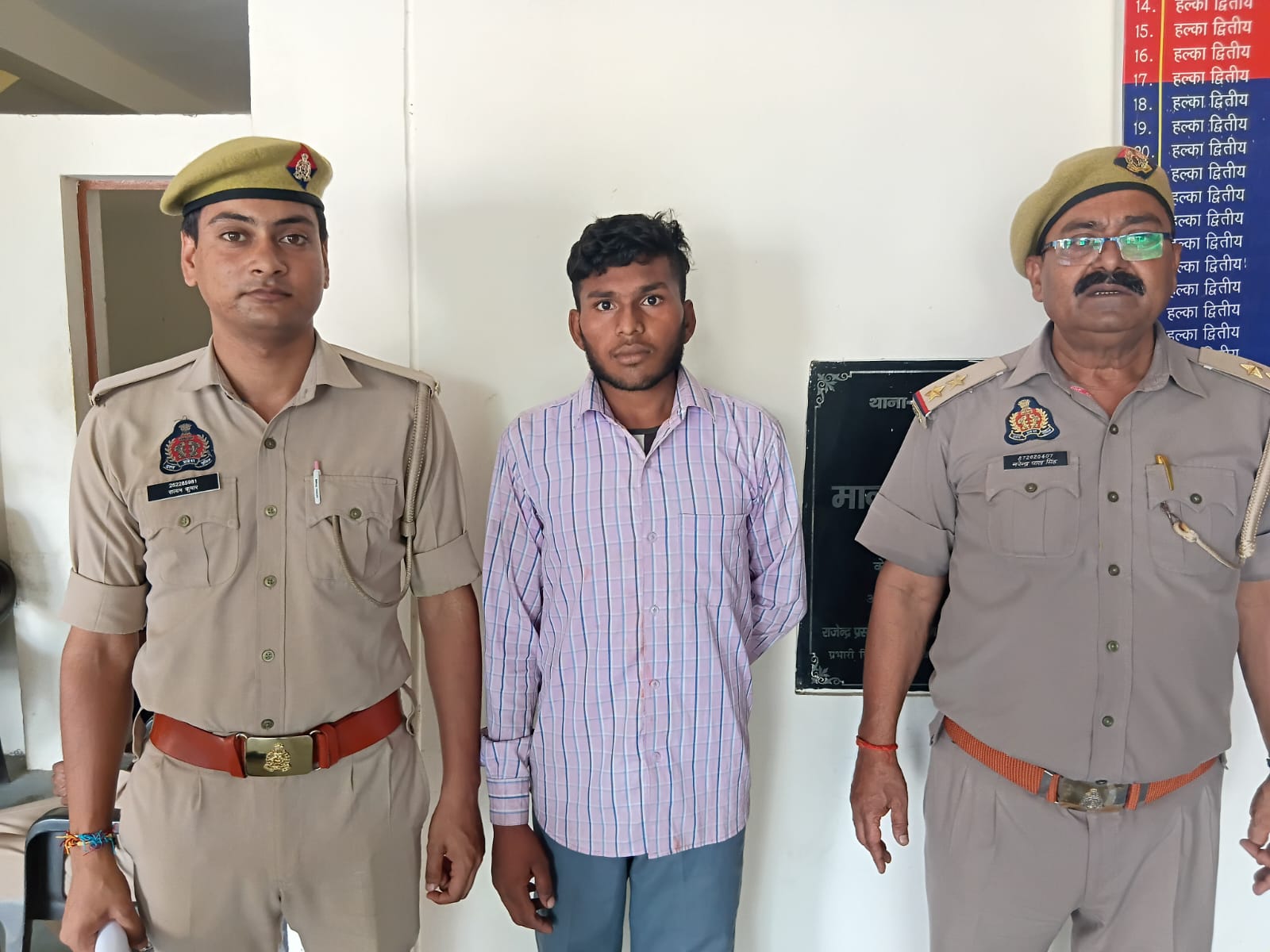 मक्खनपुर पुलिस ने तमंचा और कारतूस समेत युवक को किया गिरफ्तार