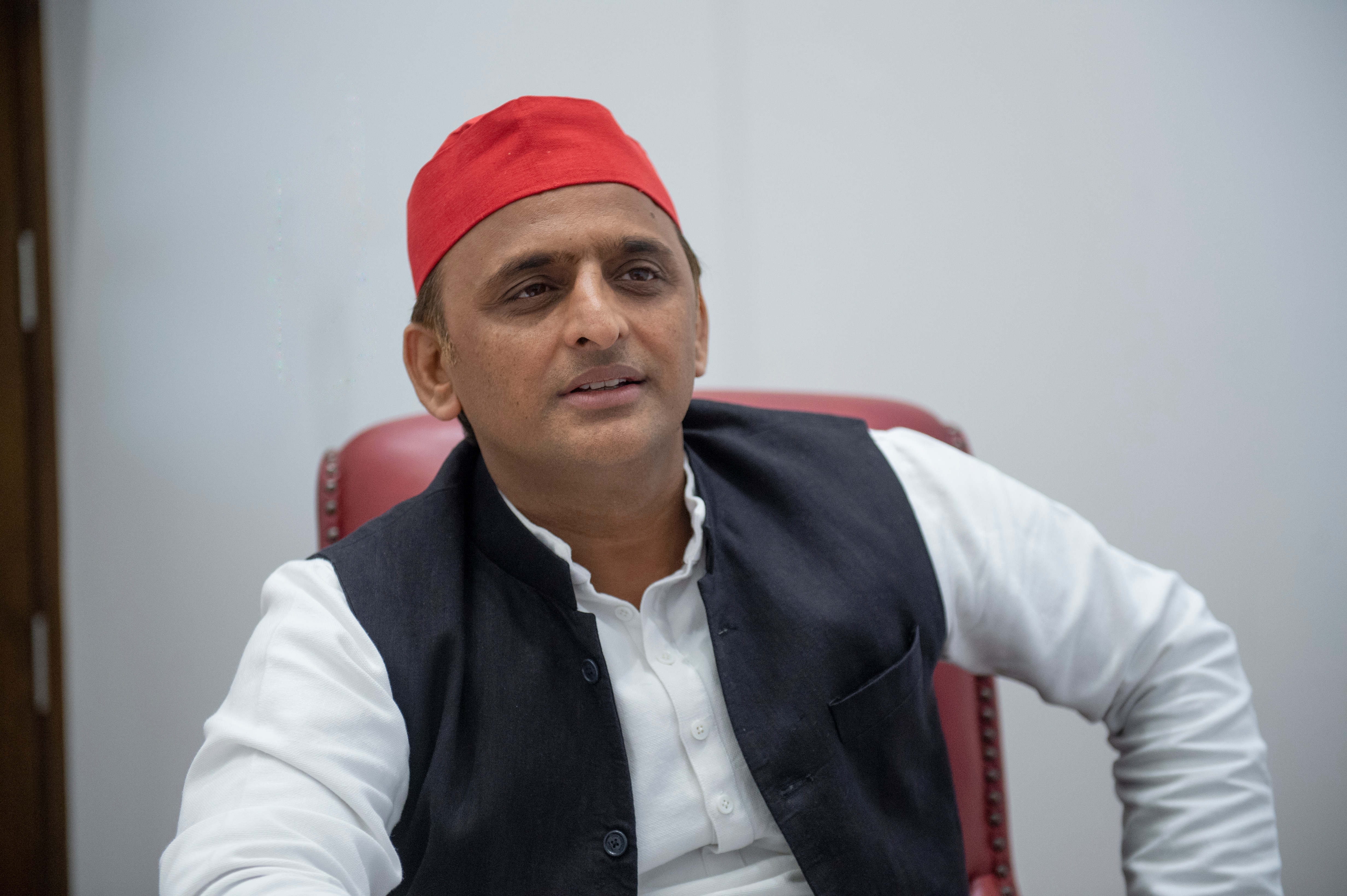 भाजपा सरकार में उत्तर प्रदेश में अपराध ही अपराध है: अखिलेश यादव