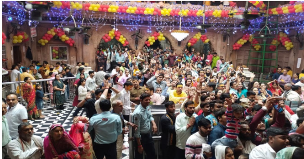 ब्रज में आस्था और भव्यता के साथ नव वर्ष 2026 का हुआ स्वागत, मंदिरों में गूंजे जयकारे